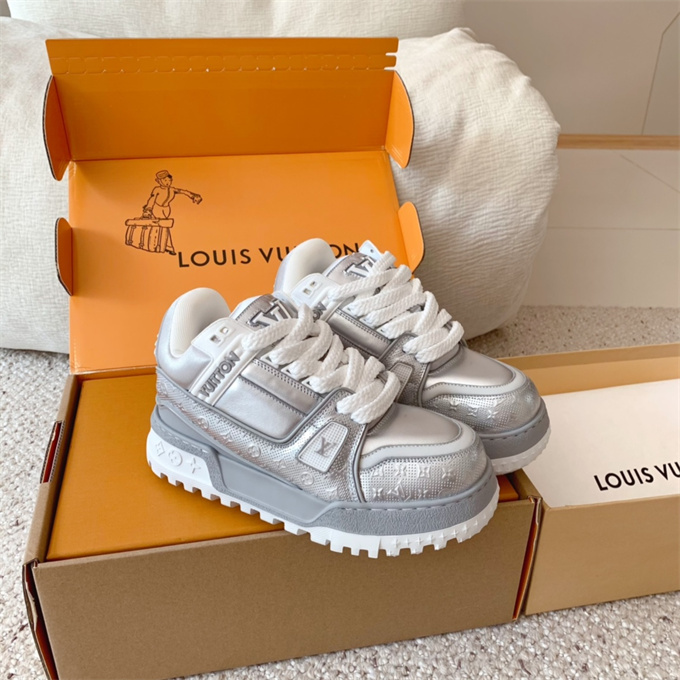 lv louis vuitton trainer maxi lace chunky low top casual skate sneaker